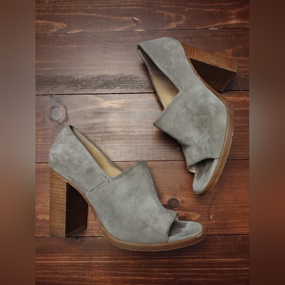 rag & bone Shoes - Rag & Bone Myra Suede Peep Toe Block Heels